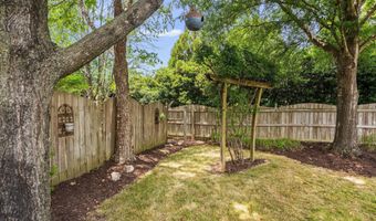 108 Grassy Ridge Ct, Apex, NC 27502
