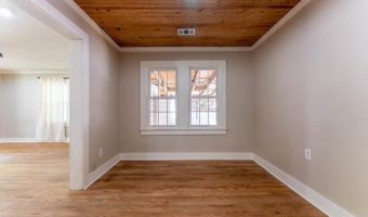 251 W Mark St, Batesville, AR 72501