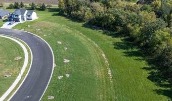 1973 Lexington Ln, North Mankato, MN 56003