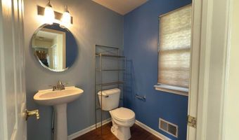 1929 Harley Dr, Ann Arbor, MI 48103