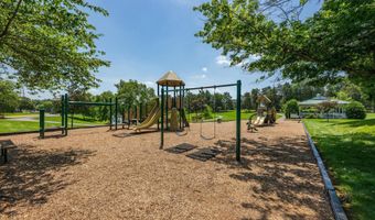 43586 OSAGE Ct, Ashburn, VA 20147