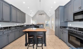 23820 Chadwick Dr, Athens, AL 35613