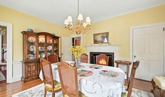 43 Green St, Augusta, ME 04330