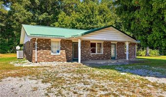 2082 W State Road 54, Bloomfield, IN 47424