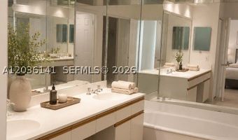 3530 Mystic Pointe Dr 2902, Aventura, FL 33180