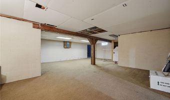 6424 Walrath Cir, Ashtabula, OH 44004