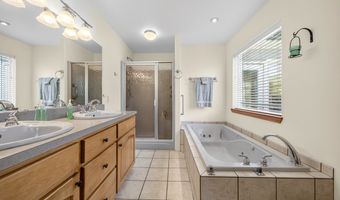 3956 BEACH LOOP Dr SW, Bandon, OR 97411