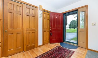 6 Old Sawmill Dr, Beacon Falls, CT 06403