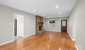 23 Shelby Dr, Asheville, NC 28803