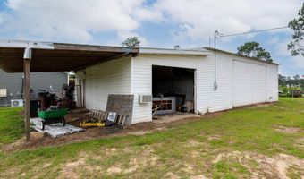 133 Lake Lure Cir, Alma, GA 31510