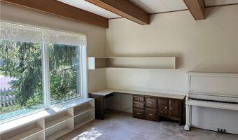 1712 Garfield Ave, Altoona, WI 54720