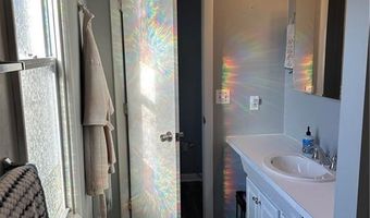 49 E Bowery St 3, Newport, RI 02840