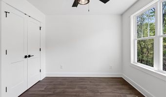 2206 N Asheboro School Rd, Asheboro, NC 27205