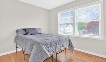 42 Brookside Ave, North Providence, RI 02911