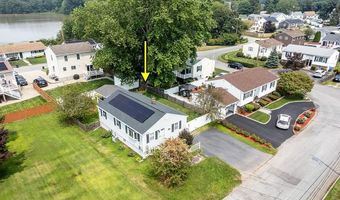 140 Carman St, Cranston, RI 02910