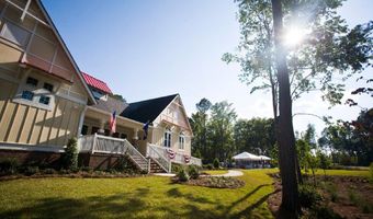 232 N Brightleaf Dr, Minnesott Beach, NC 28510
