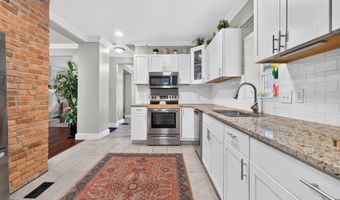 1659 Greenway Ave, Columbus, OH 43203