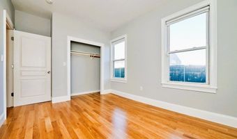 4-16 Humboldt Pl, Boston, MA 02127