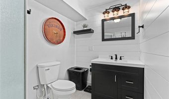 903 Roberts St, Altoona, WI 54720