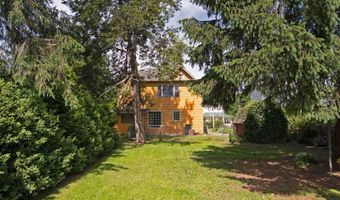 162 N Monroe St, Alderson, WV 24910