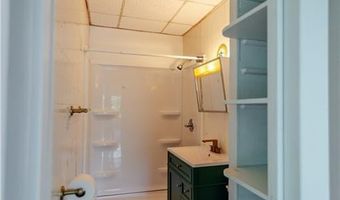 713 N 13 St, Atchison, KS 66002