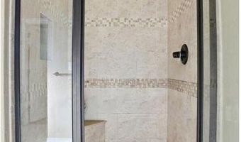 912 Stephanie Ln, Altus, OK 73521