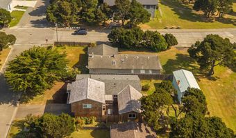1145 NEWPORT Ave, Bandon, OR 97411