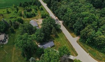 7888 NENNO Rd, Allenton, WI 53002