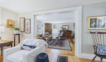 1059 Washington St, Bath, ME 04530