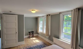 104 John St, Bennington, VT 05201