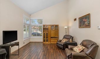 2236 Brookwood Ct, Escondido, CA 92026