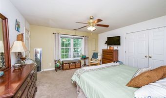424 N James St, Ashland, VA 23005