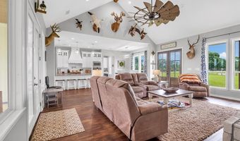 294 County Road 2717, Alto, TX 75925