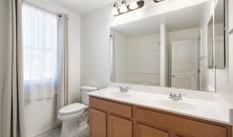 219 E BLUEJAY Dr, Chandler, AZ 85286