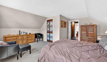29 Ormont Ln, Aberdeen, NJ 07747