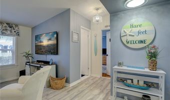 809 Lychee Dr, Barefoot Bay, FL 32976