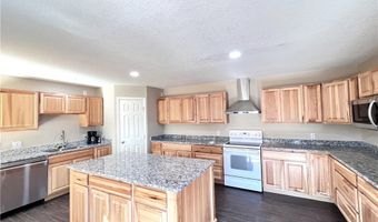 40 Portsmouth Dr, Bella Vista, AR 72714