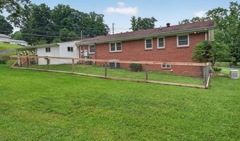 379 NE Morningside Ln, Abingdon, VA 24210