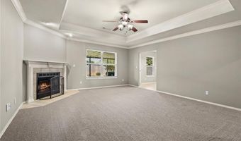 906 SW Summit Chase Rd, Bentonville, AR 72712