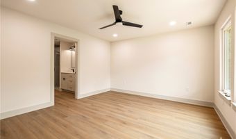 17 Nairn Ln, Bella Vista, AR 72715
