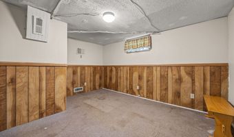 85 School Ground Rd, Branford, CT 06405
