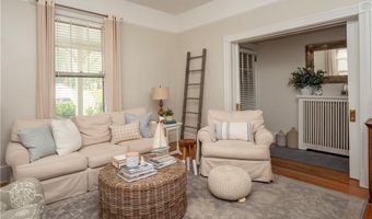 1 Pell St, Newport, RI 02840