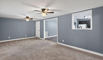 503 Lori Ln, Alford, FL 32420