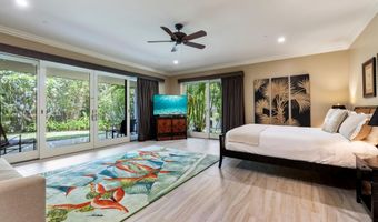 24 Hoolei Cir T-1, Kihei, HI 96753
