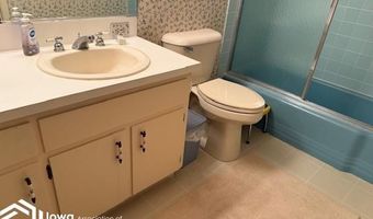 120 S Roan St, Algona, IA 50511