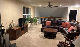 102 MERIDIAN Blvd, Bear, DE 19701