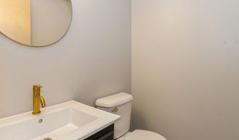 1231 Nicholas Ln, North Liberty, IA 52317