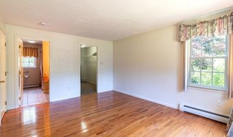 37 Yearling Run Rd, Bourne, MA 02532