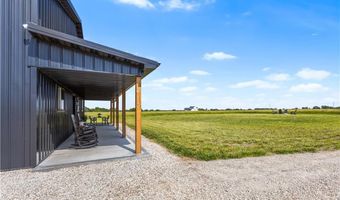 1372 N 150 Rd, Baldwin City, KS 66006