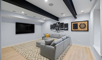 5213 CATHEDRAL Ave NW, Washington, DC 20016